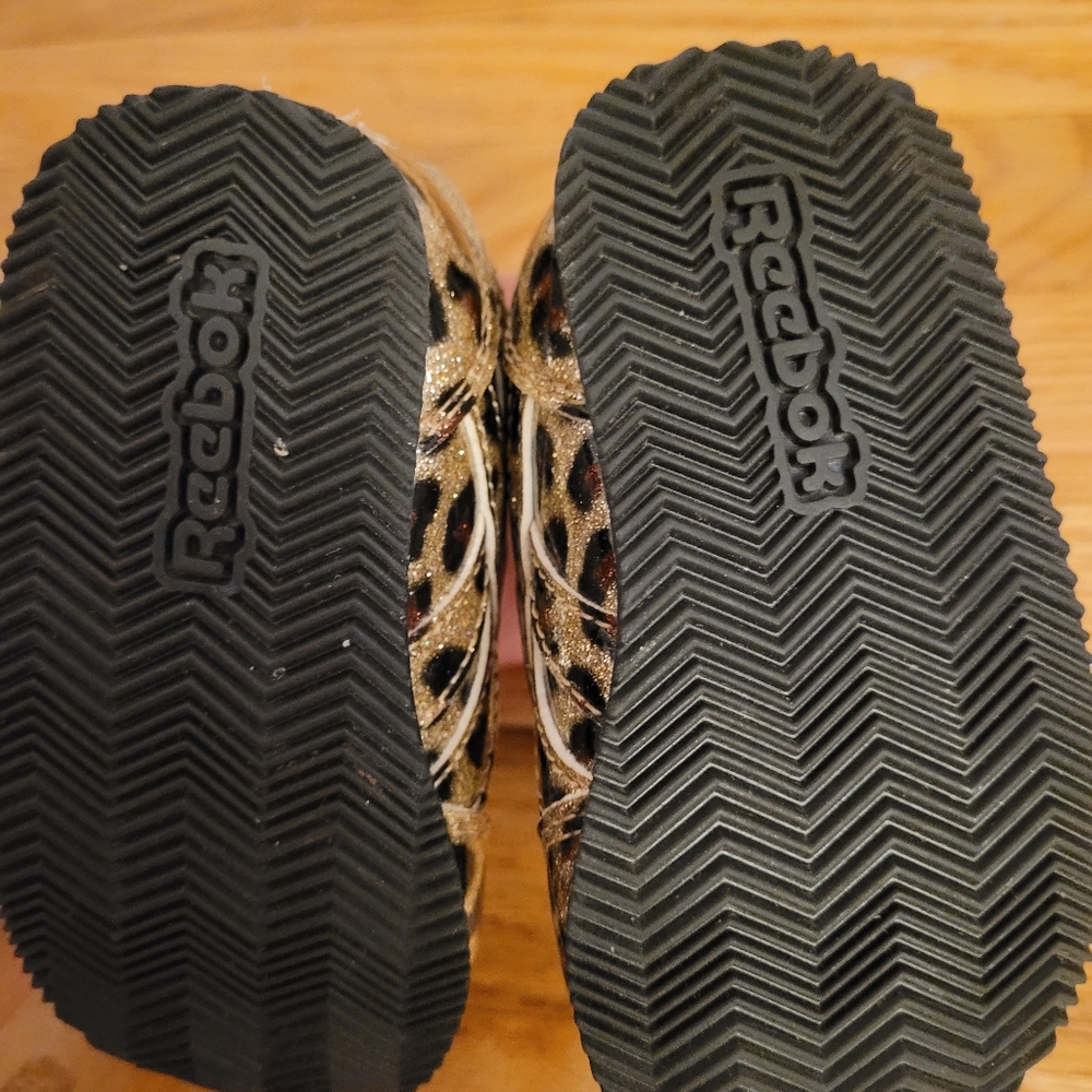 Cheetah Reeboks - Picture 5 of 5